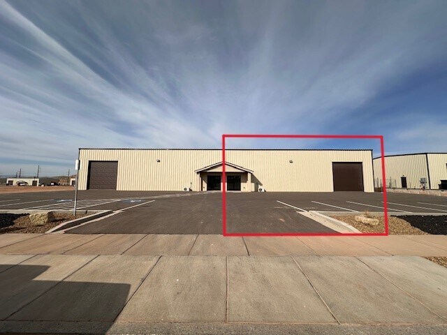 904 S 5645 W, Hurricane, UT for sale Primary Photo- Image 1 of 1