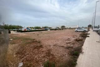 Carrer Enrique Giner, 83, Nules, Castellón for sale - Building Photo - Image 2 of 4