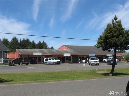 899 Point Brown Ave, Ocean Shores, WA for sale - Primary Photo - Image 1 of 1