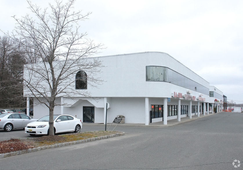 1070 State Route 34, Matawan, NJ for sale - Primary Photo - Image 1 of 1