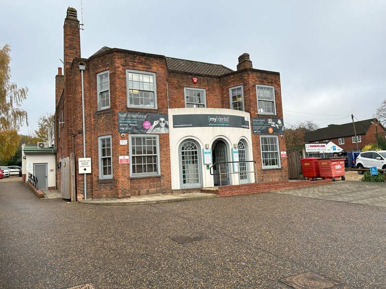 124 Barrack St, Norwich for sale - Building Photo - Image 1 of 1