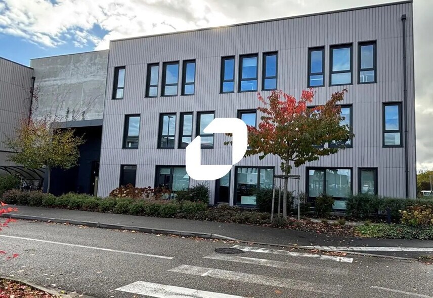 17 Rue Des Cigognes, Entzheim for lease - Building Photo - Image 1 of 8