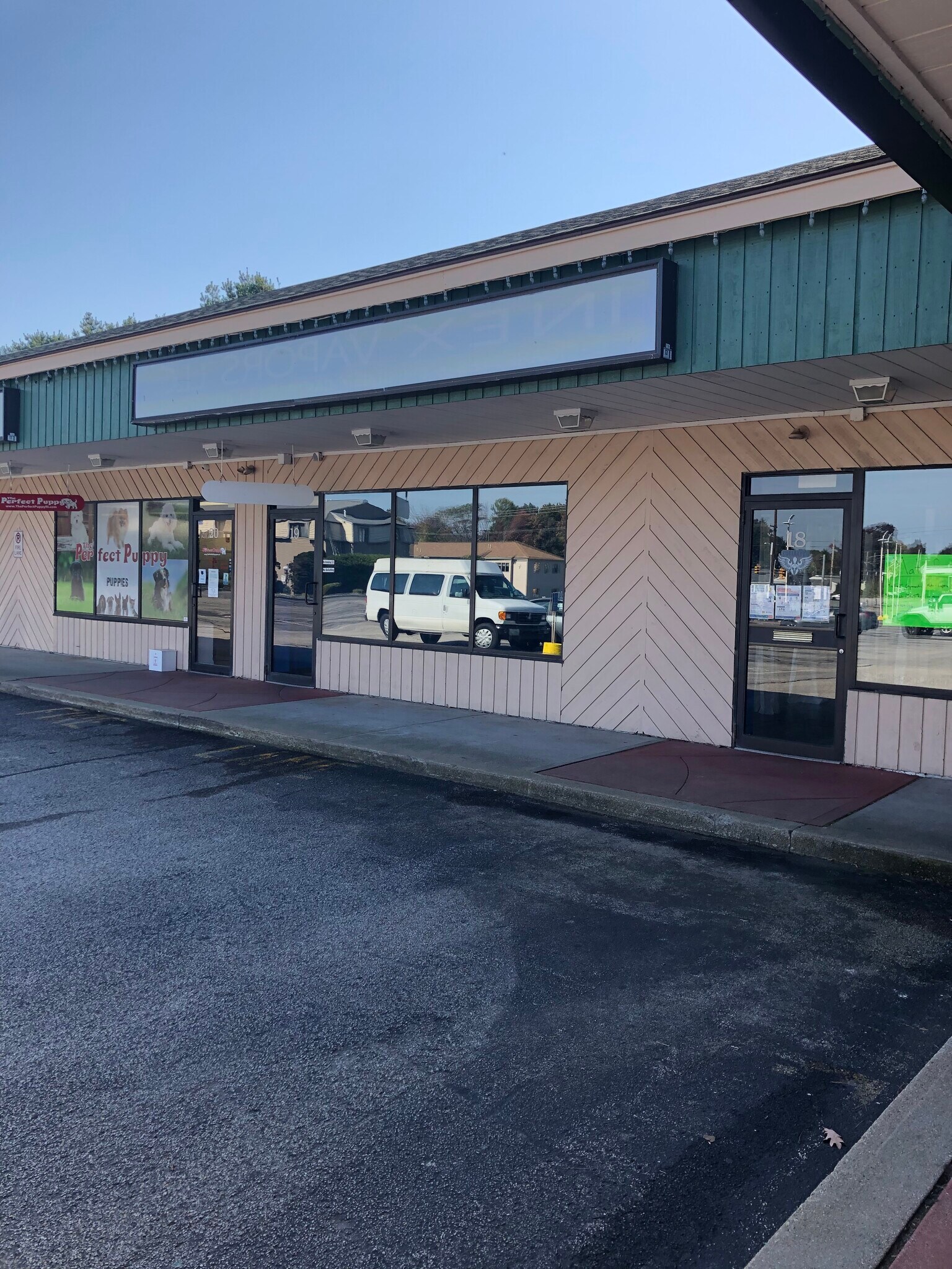 289 Cowesett Ave, West Warwick, RI 02893 Cowesett Plaza