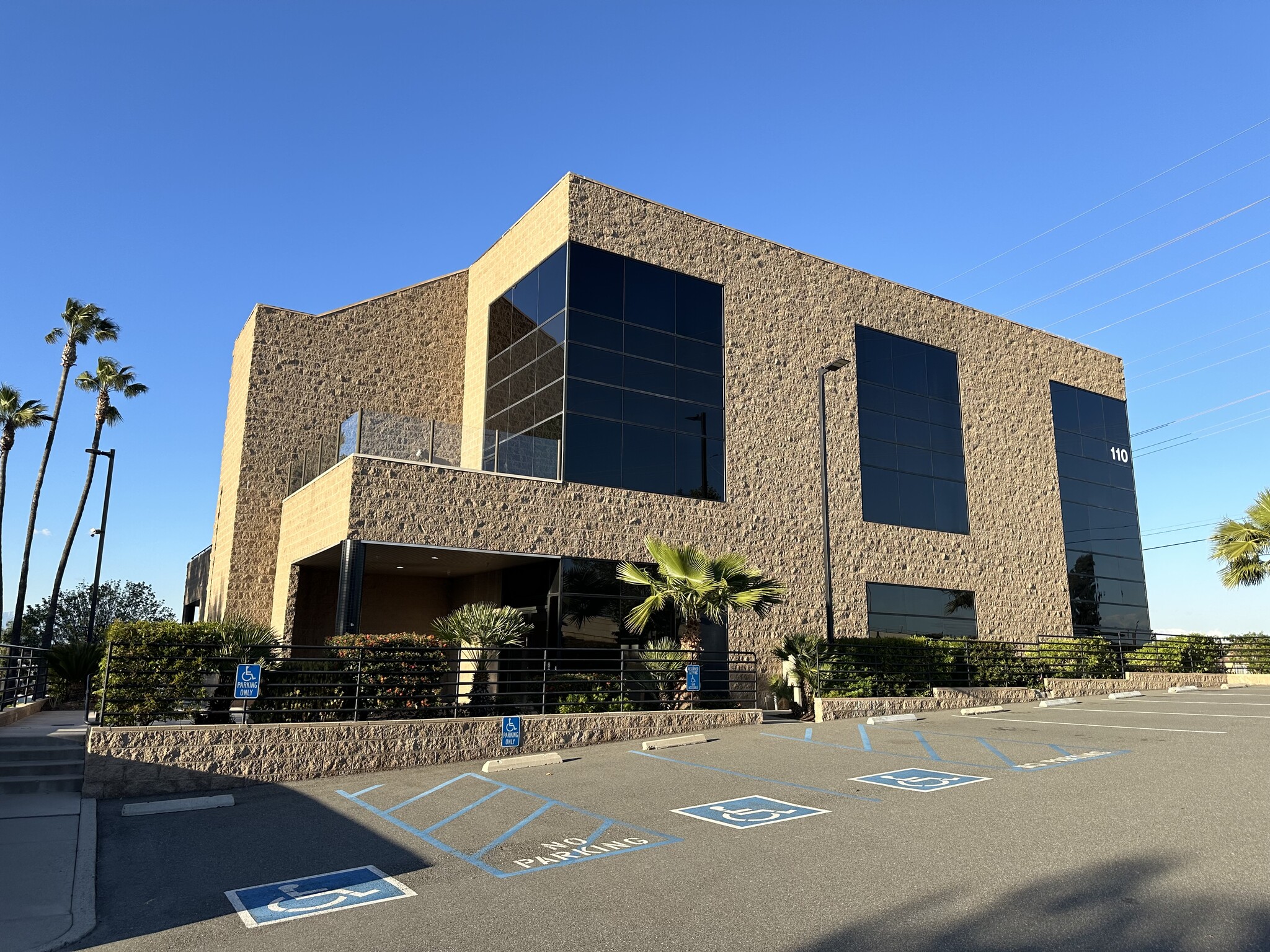 110 N Lincoln Ave, Corona, CA for sale Building Photo- Image 1 of 5