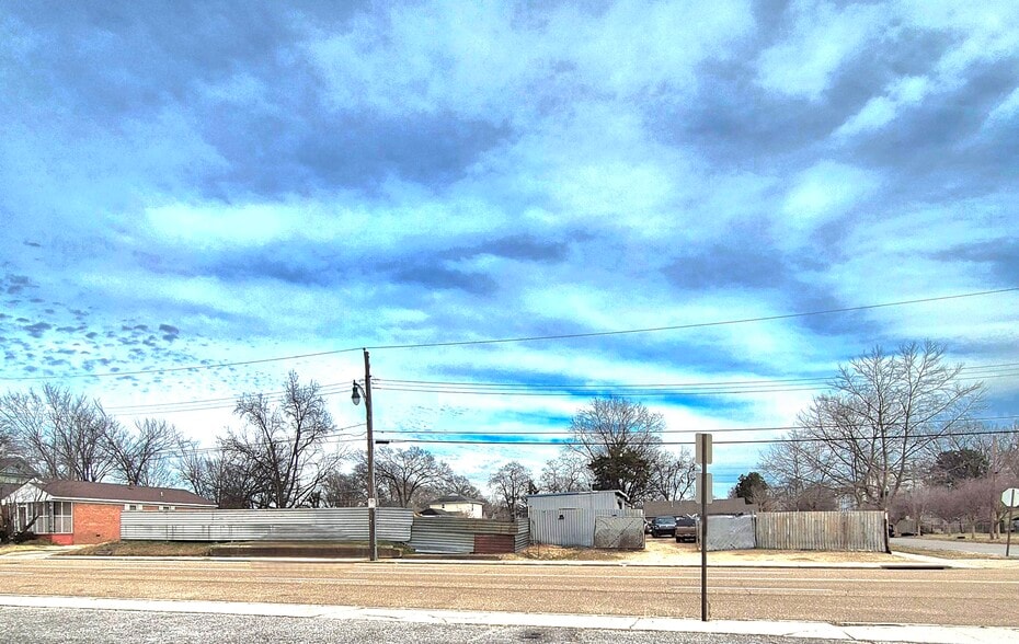 618 N 3rd St, Memphis, TN for sale - Building Photo - Image 1 of 14