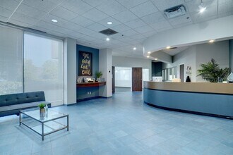 6850 Manhattan Blvd, Fort Worth, TX for lease Interior Photo- Image 2 of 11