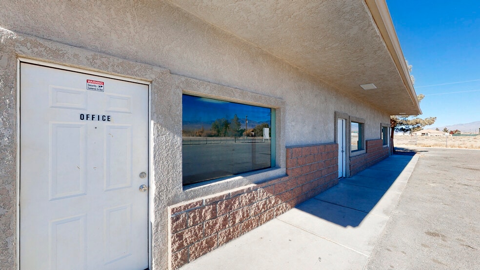 800 Margaret St, Pahrump, NV for lease - Building Photo - Image 3 of 16