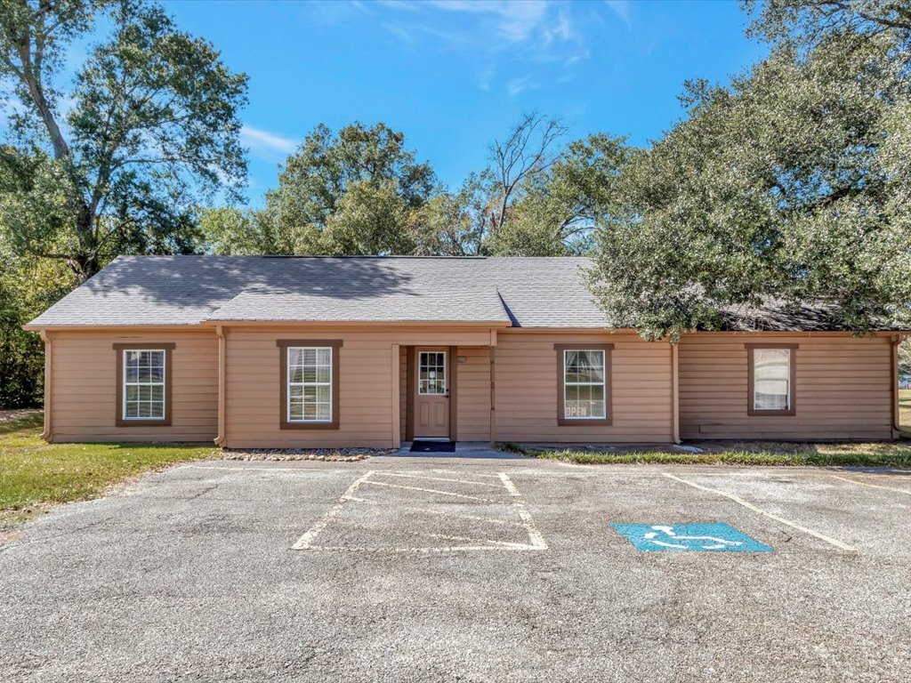 210 Largent St, Lufkin, TX for sale Primary Photo- Image 1 of 1