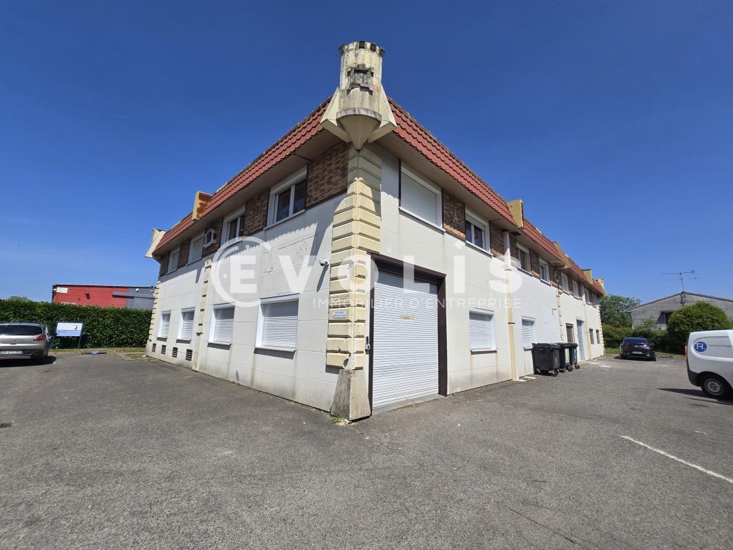 Flex in Massy for lease Building Photo- Image 1 of 10