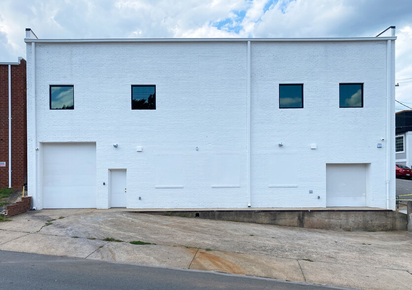 1105 Burke St, Winston-Salem, NC for lease - Building Photo - Image 1 of 7