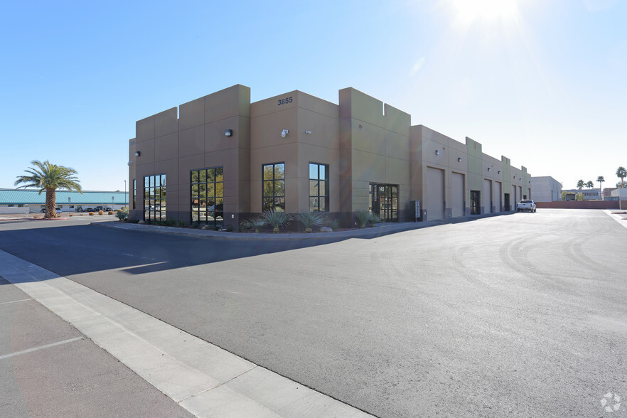 3855 E Patrick Ln, Las Vegas, NV for lease - Building Photo - Image 3 of 14