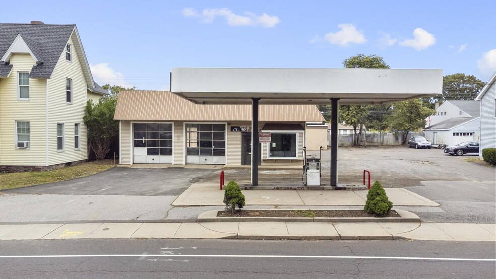 112 New Haven Ave, Milford, CT for lease - Building Photo - Image 2 of 15