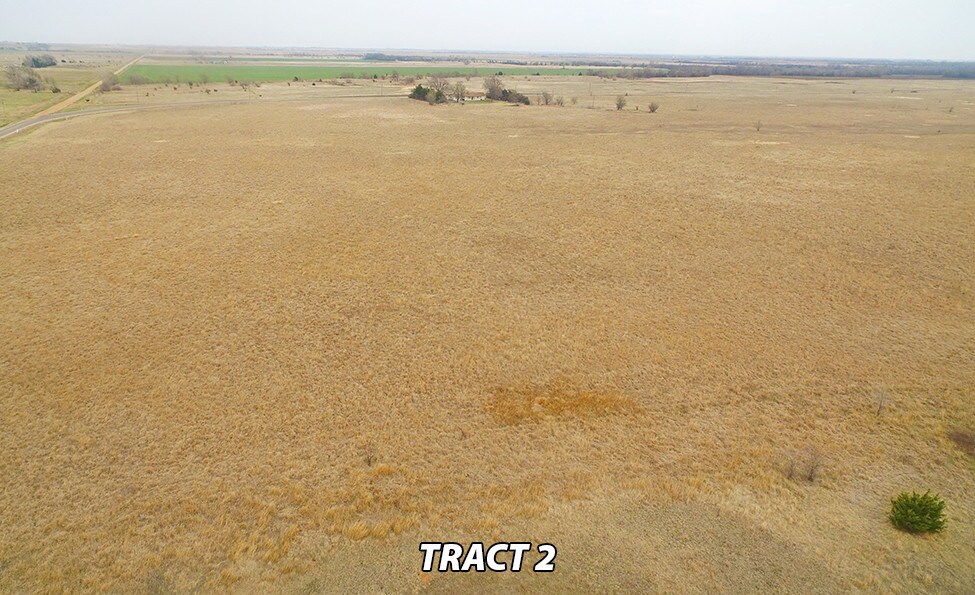 YODER Rd, Pretty Prairie, KS 67570