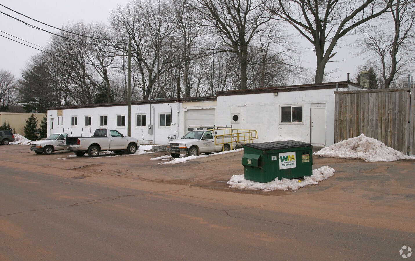 45 Nutmeg Ln, Glastonbury, CT 06033