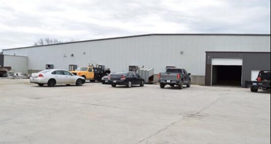 217 E 16th St, Sedalia, MO for sale - Building Photo - Image 1 of 1