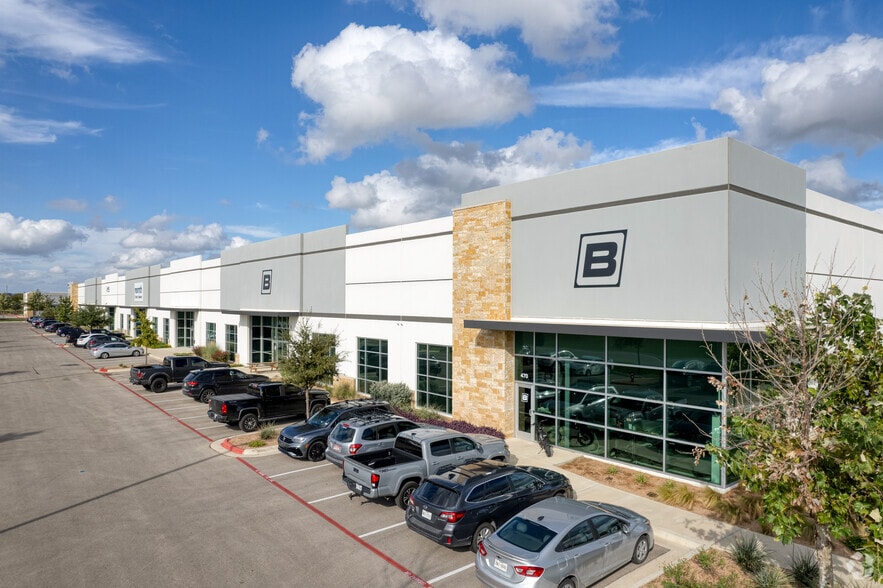 3101 Eagles Nest St, Round Rock, TX for lease - Primary Photo - Image 1 of 17