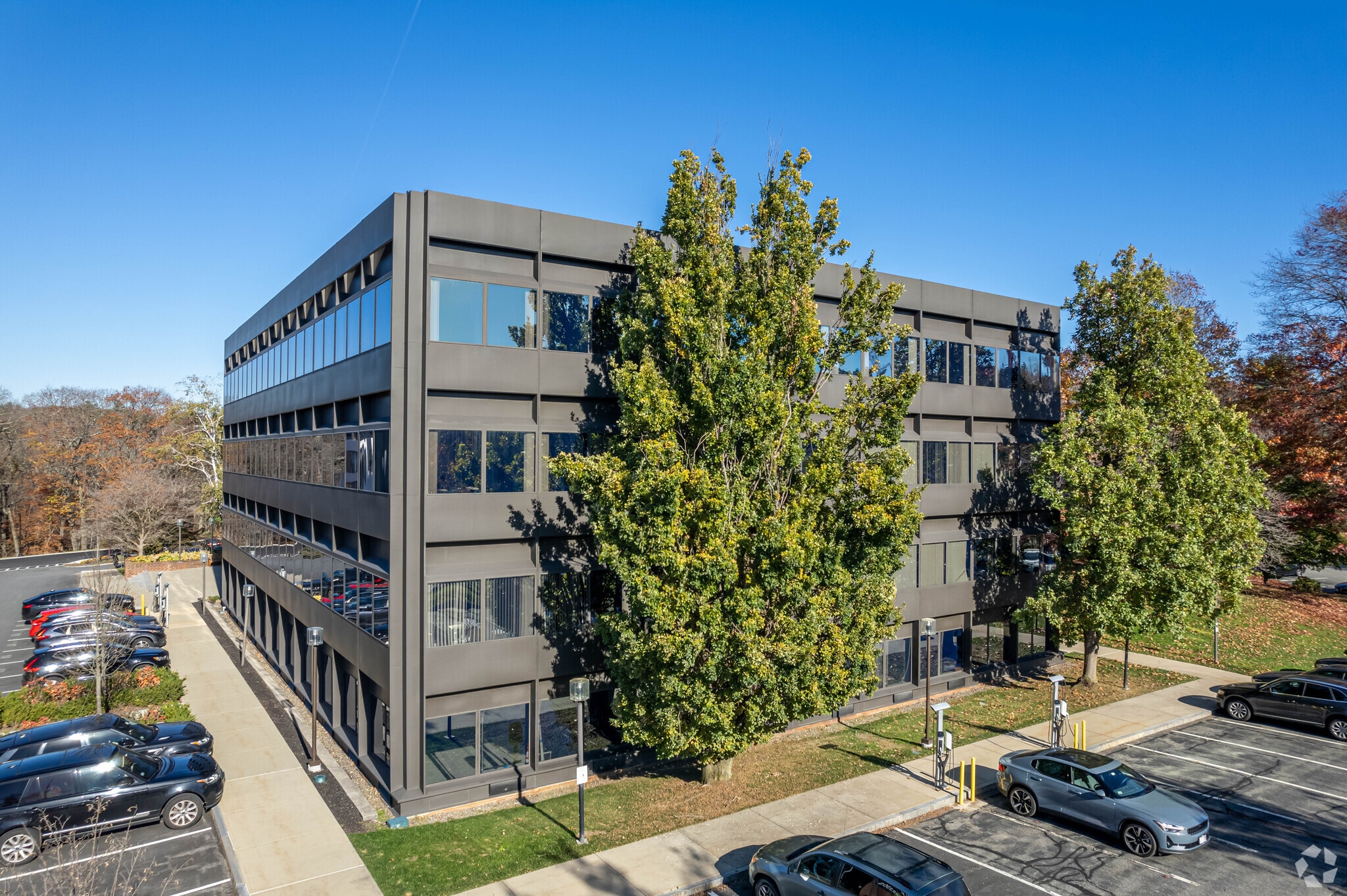 20 William St, Wellesley, MA 02481 Office for Lease