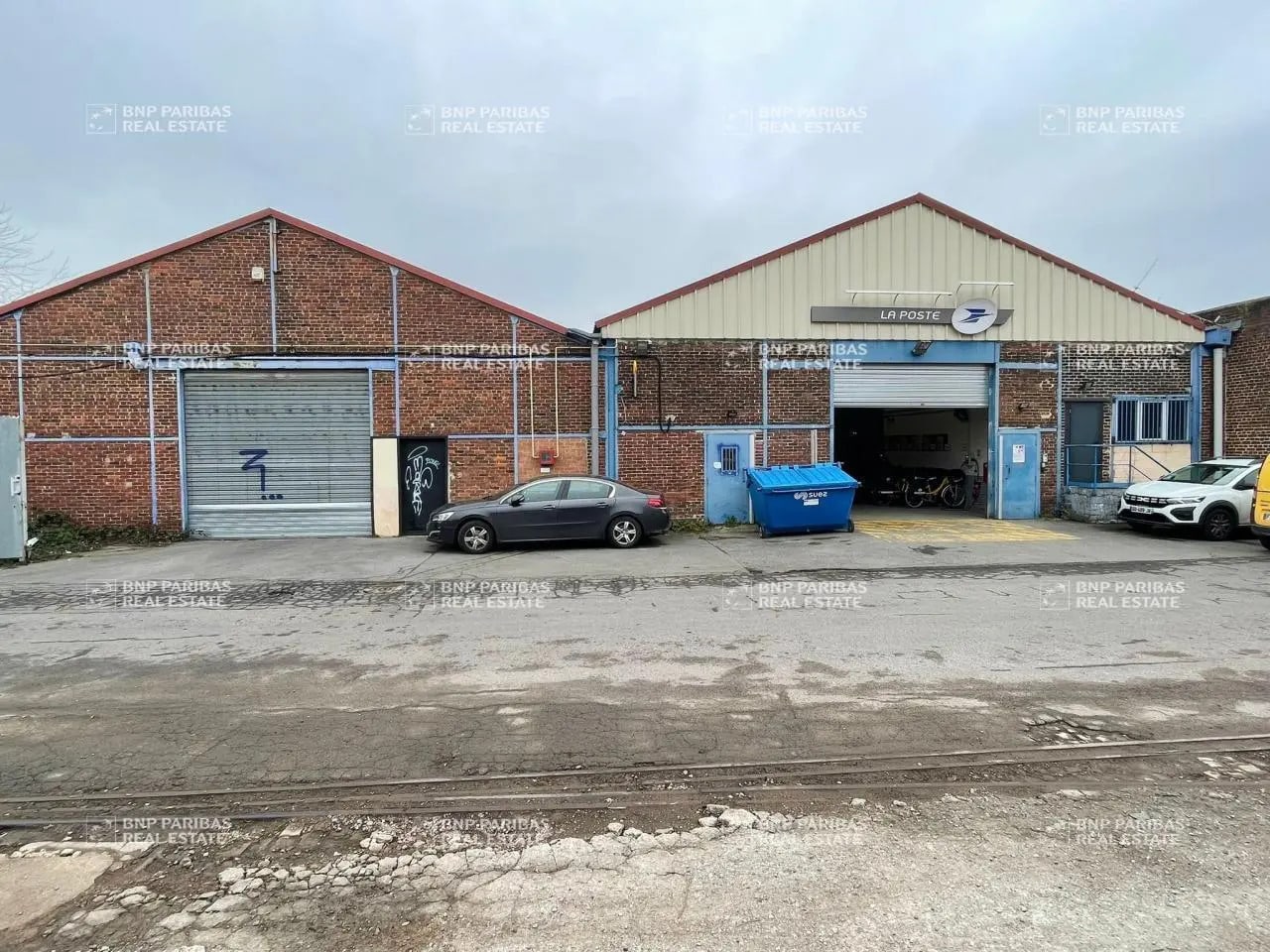 Flex in Lille for lease Building Photo- Image 1 of 15