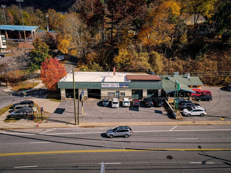 240 Biltmore Ave, Asheville, NC 28801