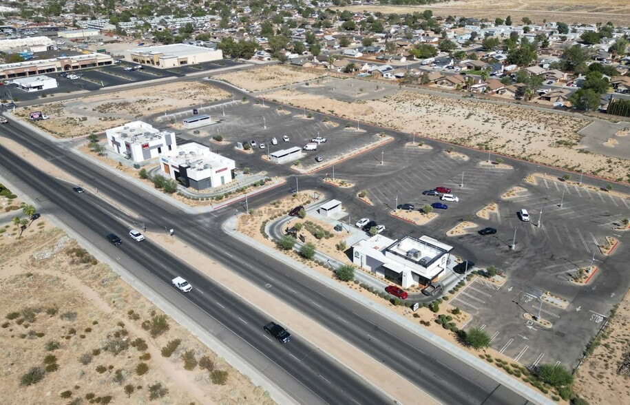 850 S China Lake Blvd, Ridgecrest, CA for lease - Building Photo - Image 2 of 3