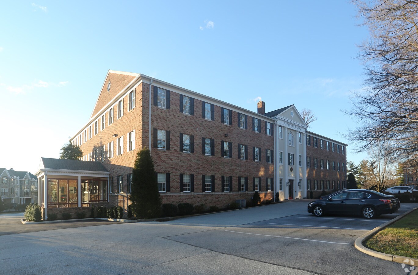 125 Strafford Ave, Wayne, PA 19087