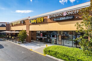 Shoppes at Highland Lakes - Bar