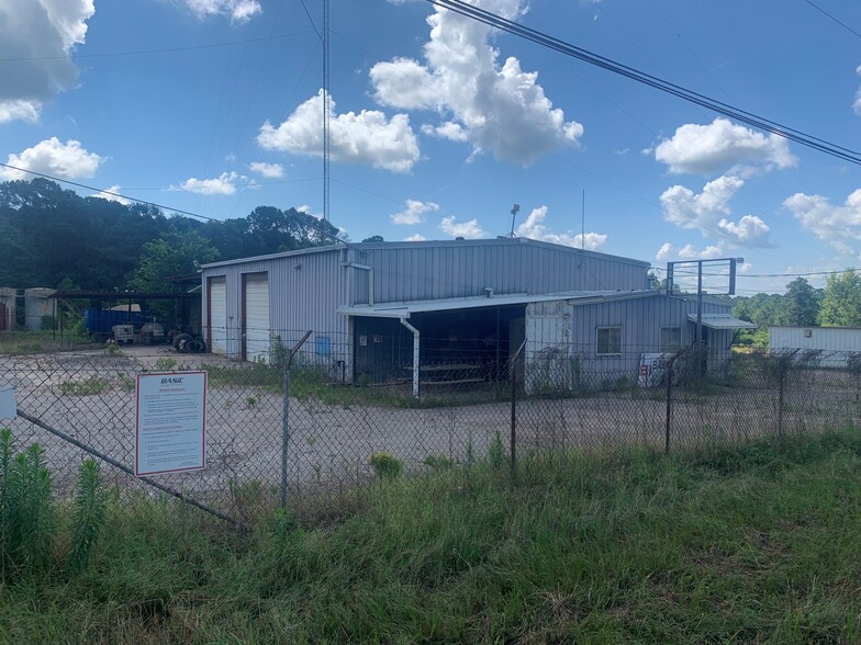 1995 State Highway 42, Overton, TX for sale - Primary Photo - Image 1 of 5