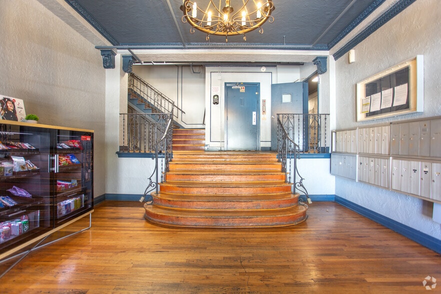 500 S Westmoreland Ave, Los Angeles, CA for sale - Interior Photo - Image 3 of 20