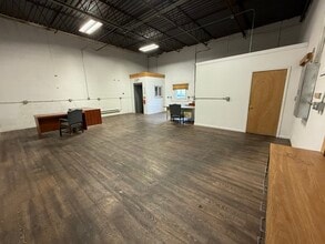 930 Lafayette Rd, Medina, OH for lease Building Photo- Image 1 of 8