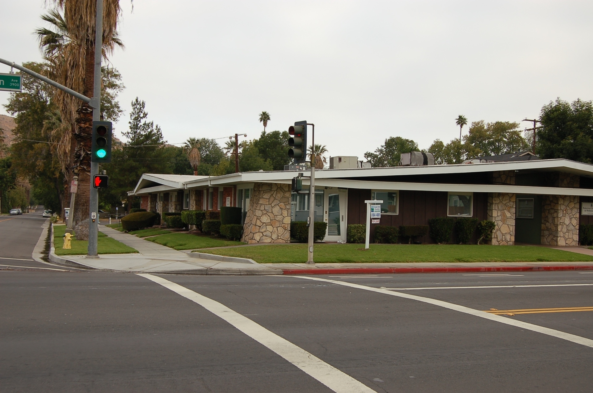 3971-4093 Brockton Ave, Riverside, CA for lease Building Photo- Image 1 of 10