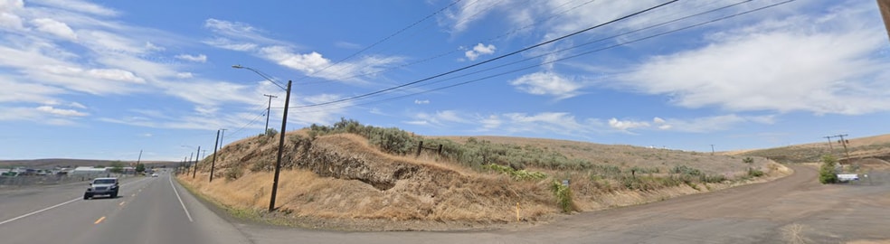 851 Old Airport Rd, Pendleton, OR for sale - Building Photo - Image 3 of 8