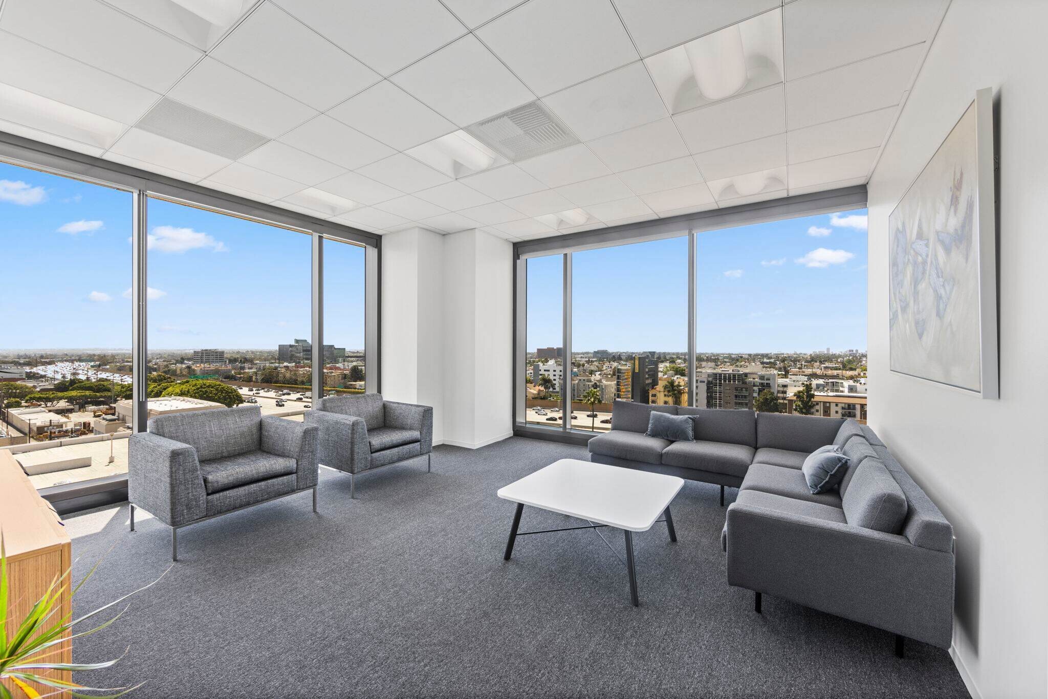 11100 Santa Monica Blvd, Los Angeles, CA for lease Interior Photo- Image 1 of 17