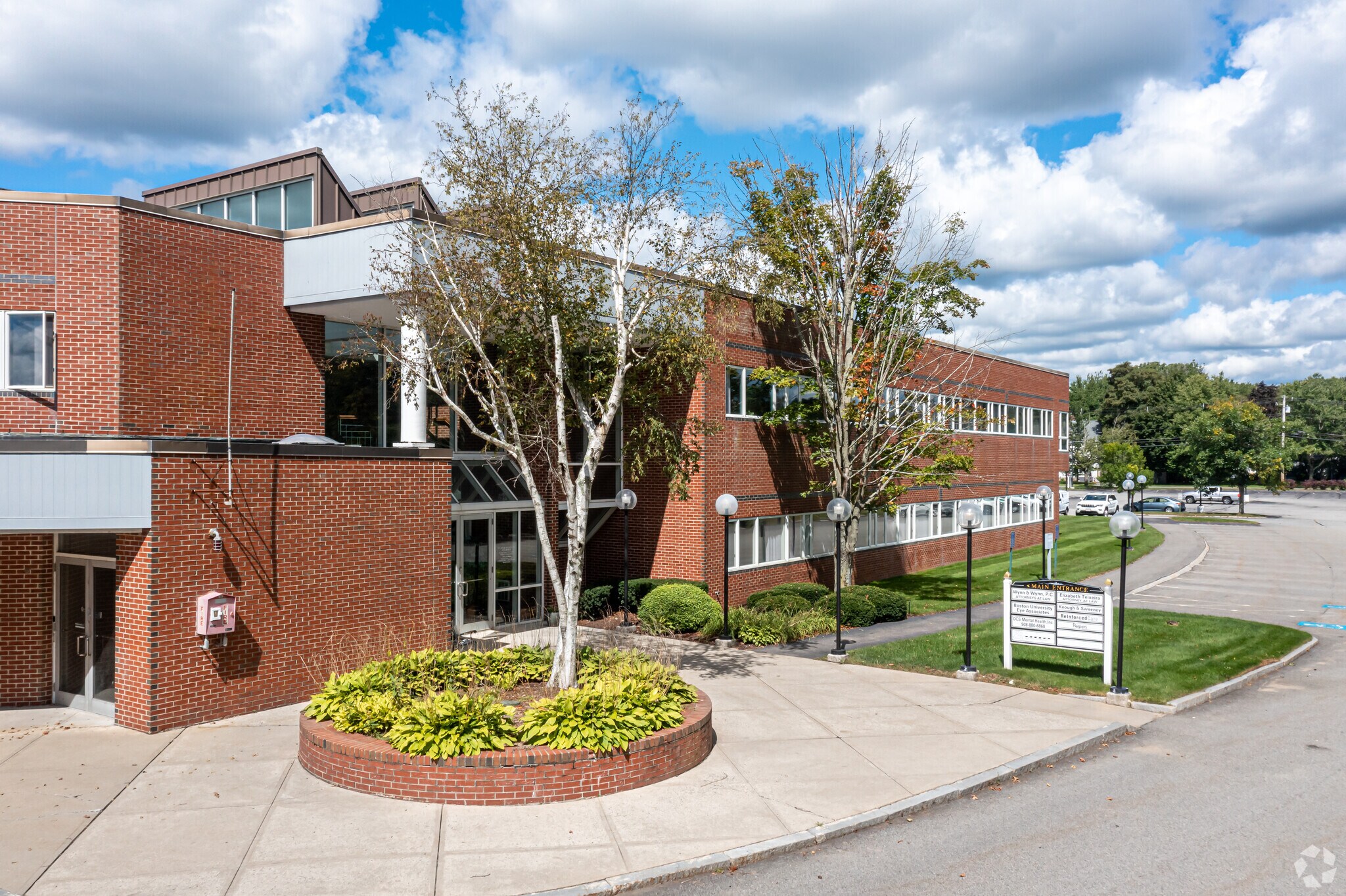 90 New State Hwy, Raynham, MA for lease Building Photo- Image 1 of 8