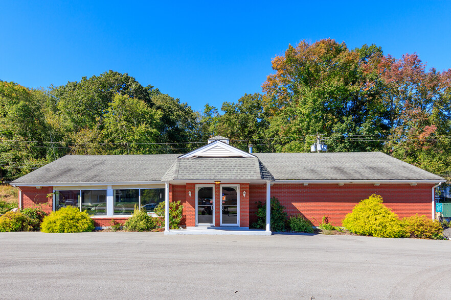 35 Norwich Rd, Plainfield, CT for sale - Building Photo - Image 1 of 1