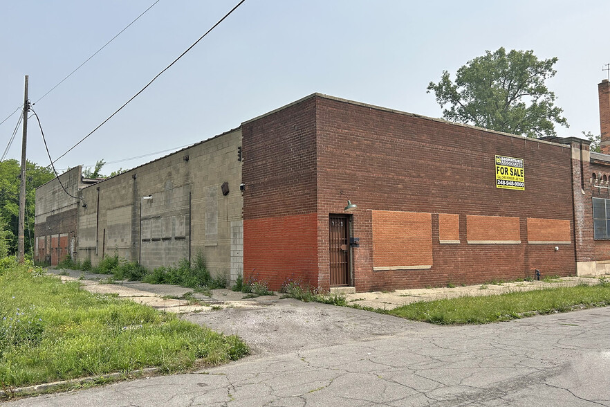 7023 E Kirby St, Detroit, MI for sale - Building Photo - Image 1 of 1