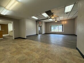 31 Walker way, Sun Prairie, WI for lease Interior Photo- Image 1 of 27