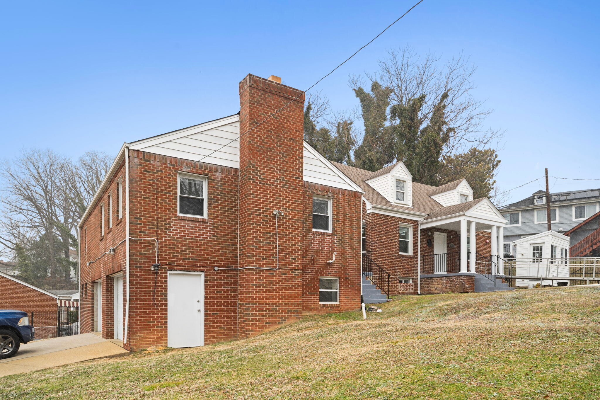 922 Ridge Rd Se, Washington, DC for lease Building Photo- Image 1 of 55