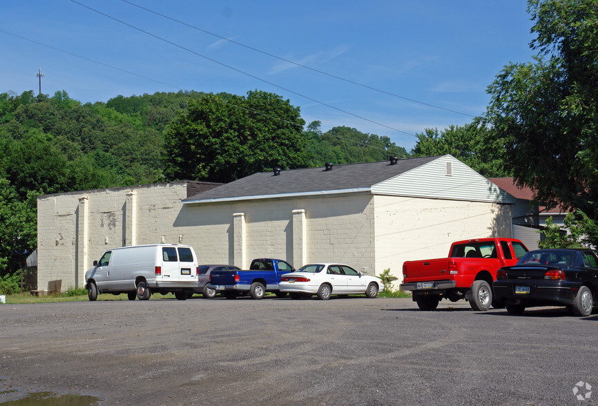 510 S Pearl St, Coal Township, PA for sale - Building Photo - Image 3 of 26