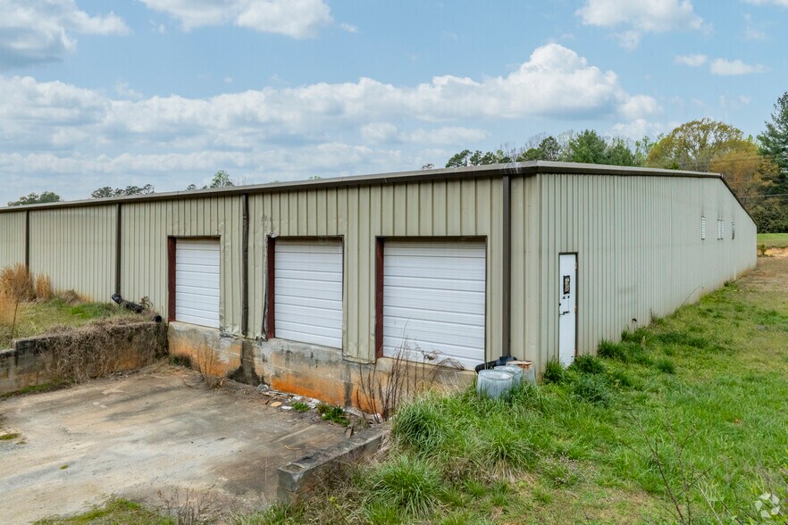 229 Carpenters Grove Church Rd, Lawndale, NC for lease - Building Photo - Image 3 of 4