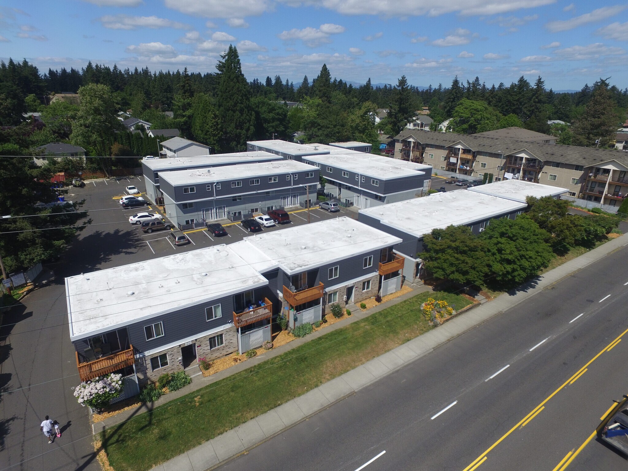 15847 SE Stark St, Portland, OR for sale Building Photo- Image 1 of 1