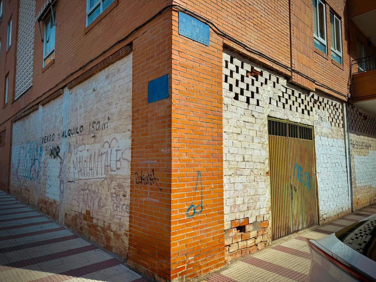 Multifamily in Guadalajara, Guadalajara for sale Building Photo- Image 1 of 7