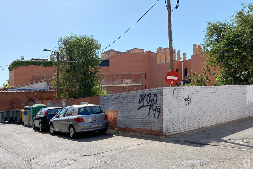 Calle Sal, 32, Parla, Madrid for sale - Building Photo - Image 2 of 3