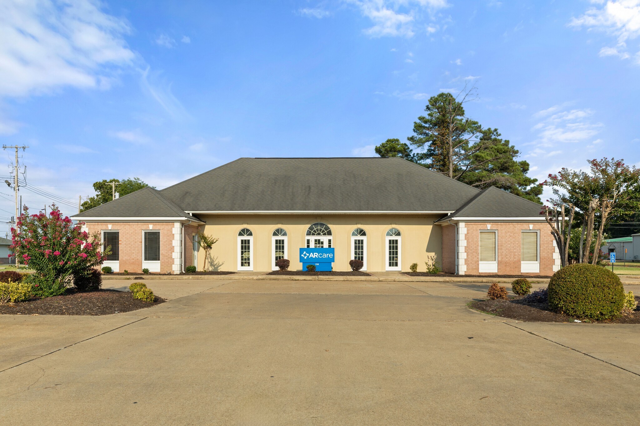 318 S Rhodes St, West Memphis, AR for sale Primary Photo- Image 1 of 4