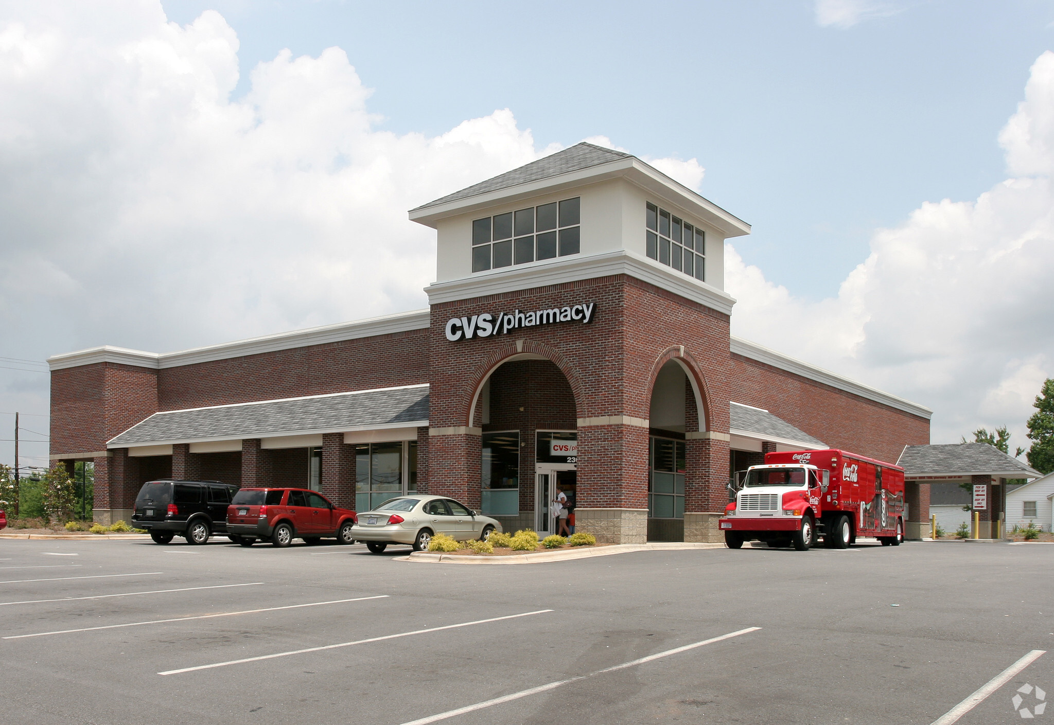 2300 Oak Ridge Rd, Oak Ridge, NC for sale Primary Photo- Image 1 of 1