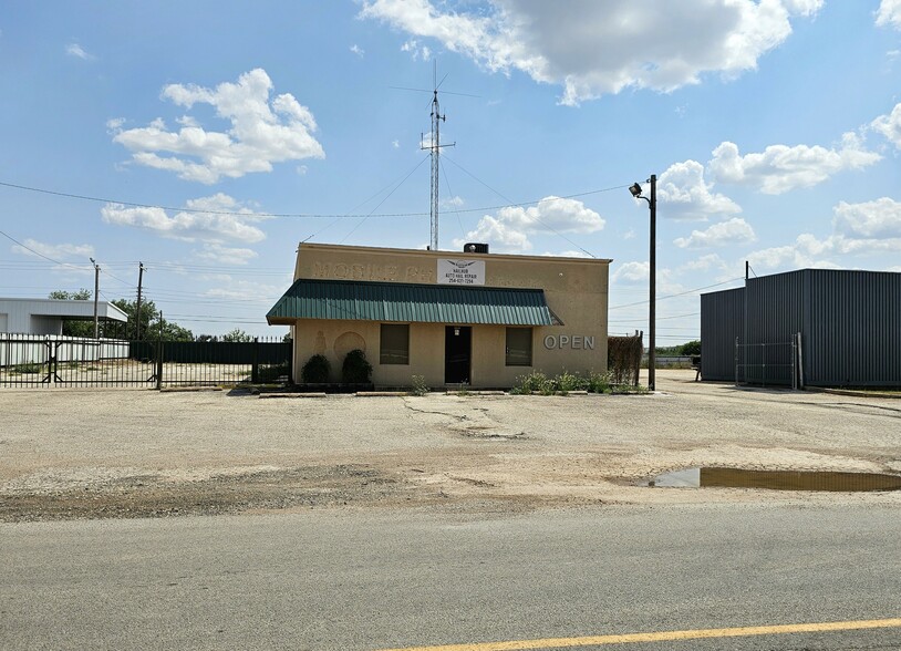 5817 S 1st St, Abilene, TX for lease - Building Photo - Image 1 of 7