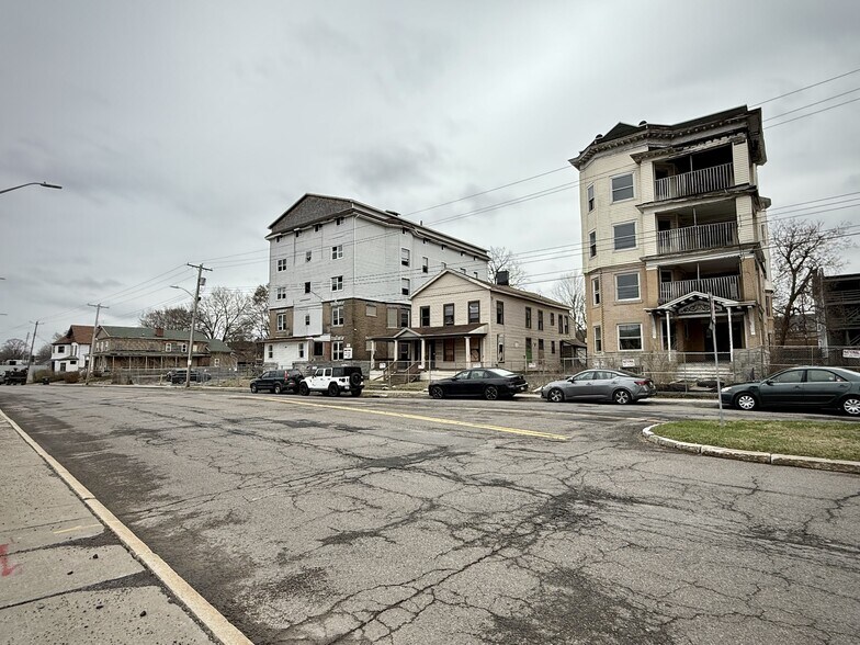 100 Henry St, Binghamton, NY for sale - Primary Photo - Image 1 of 1