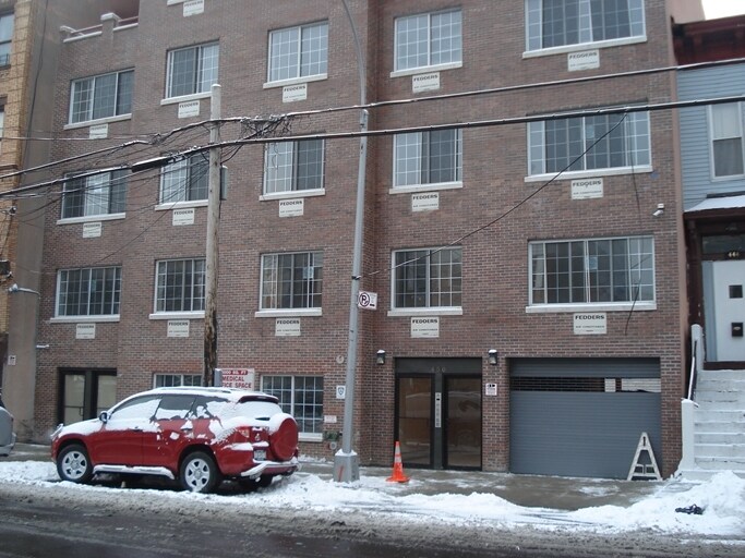 458 E 144th St, Bronx, NY for sale - Primary Photo - Image 1 of 2