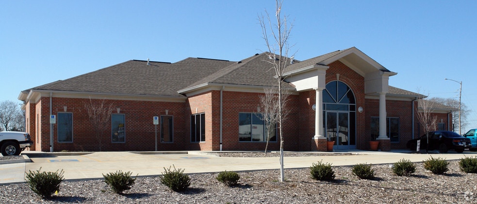 351 Quecreek Cir, Smyrna, TN for lease - Building Photo - Image 2 of 4