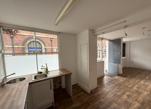 1-7a Butchers Row, Barnstaple for lease Interior Photo- Image 1 of 2