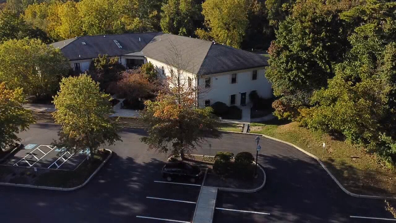 727 Welsh Rd, Huntingdon Valley, PA for sale Primary Photo- Image 1 of 1